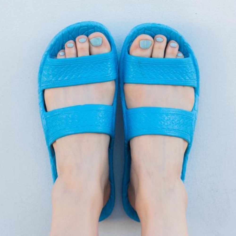 New Aqua Blue Waterproof Slip On Sandals Size 8